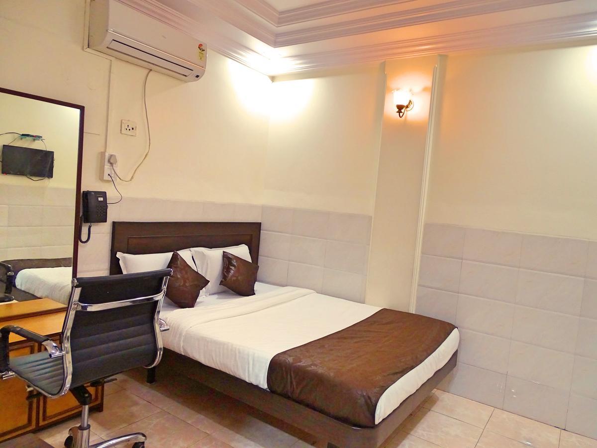 Sai Sharan Lodging Hotel - Mumbai — Photos 2